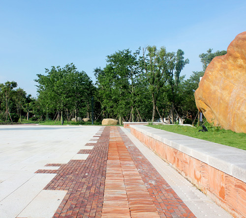 園冶杯專業獎：草庵公園荷花池核心區景觀設計